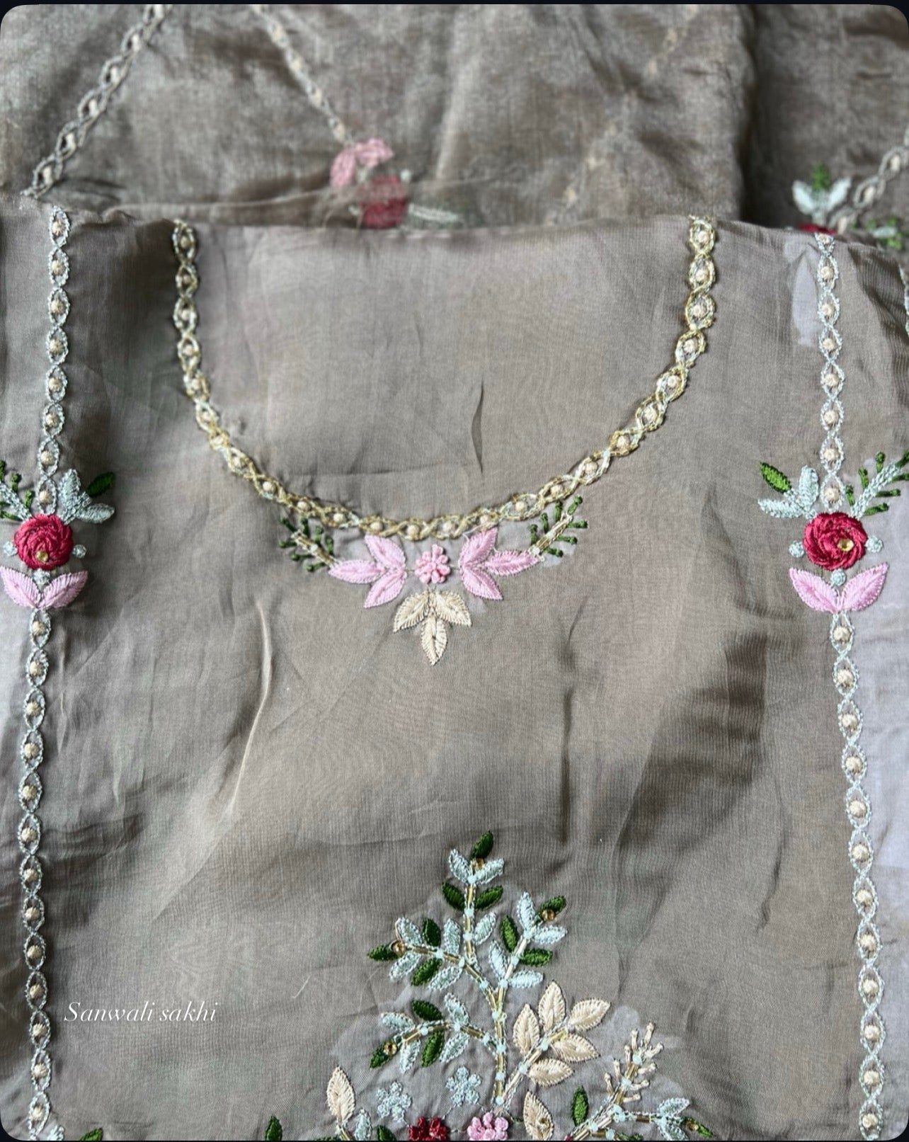 Shanaya H\O silk suit