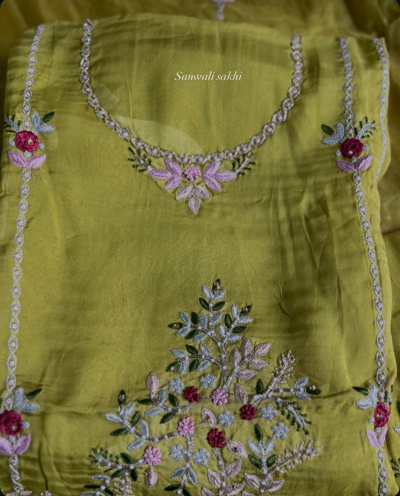 Shanaya H\O silk suit