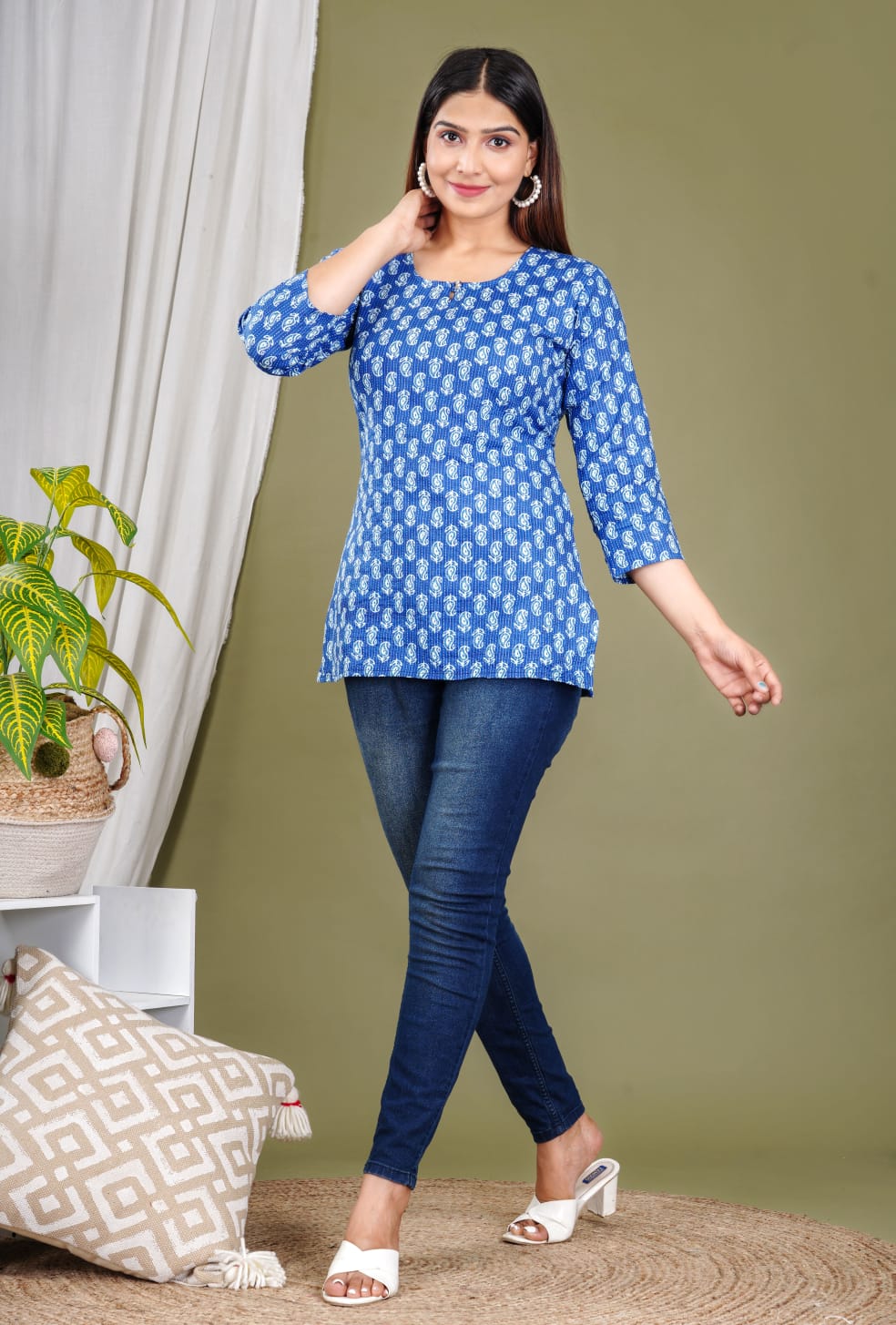 Blue Katha Short Kurti