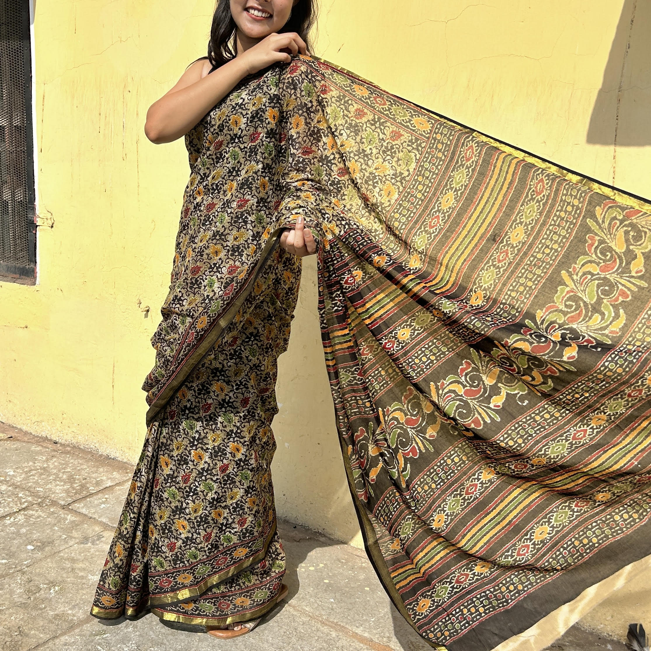 Lady in Black -  Maheshwari Cotton saree