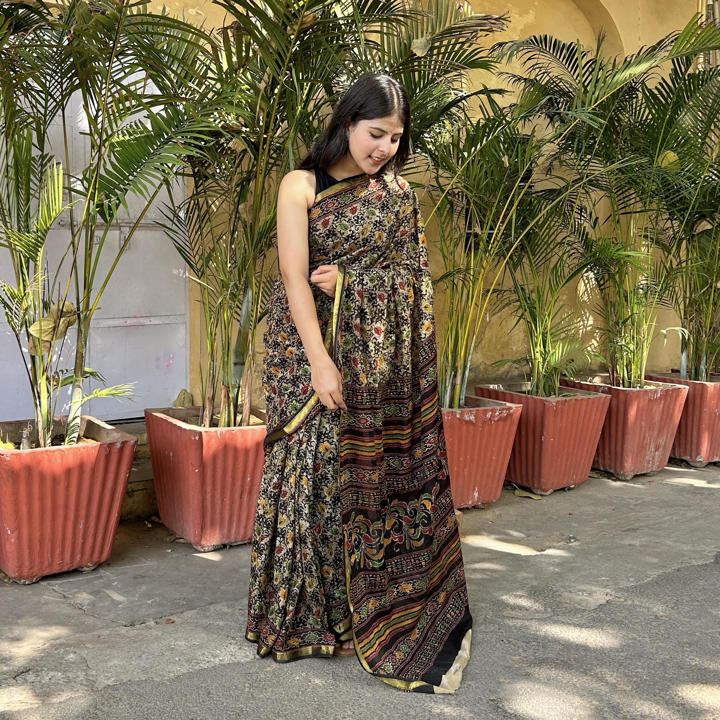 Lady in Black -  Maheshwari Cotton saree